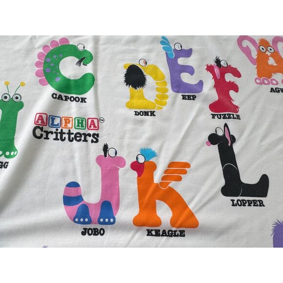 Vintage 80s Alpha Critters flat/top sheet, twin size bed, juvenile TV series - Picture 8 of 10